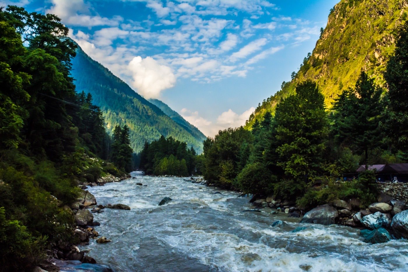 The Parvati between Kasol and Manikaran